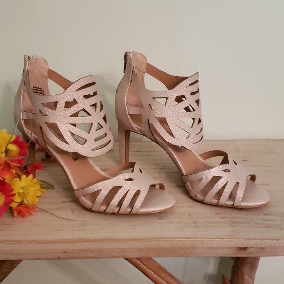 rose gold dressy sandals